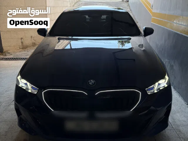 2025, بي ام دبليو, الفئة 5, 520