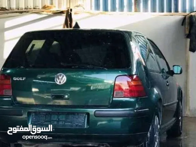 Volkswagen ID.4 2004 in Tripoli