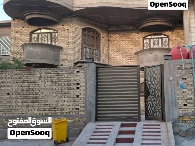 بـيت للبيع في حي الخضراء 250 متر