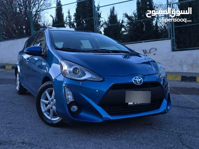 Used Toyota Prius in Amman