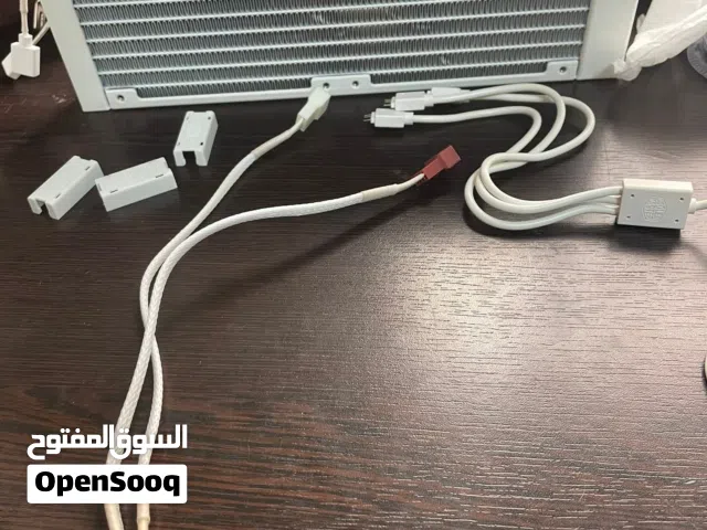 مبرد مائي cooler master ML240L ARGB V2 AIO لون ابيض