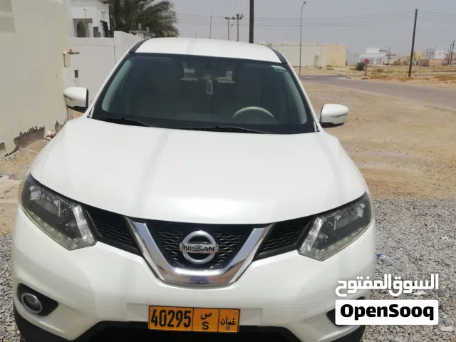 نيسان اكستريل 2015 خليجي 7ركاب بصمه اقتصادية نظيفه