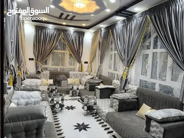 0 m2 3 Bedrooms Villa for Rent in Sana'a Moein District