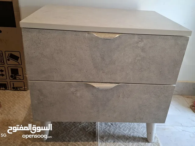 side tabel