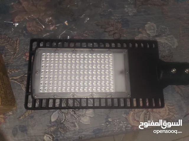 كشاف كهرباء كبير