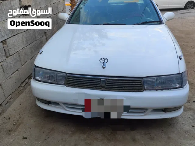 2000 Toyota Crown Crown