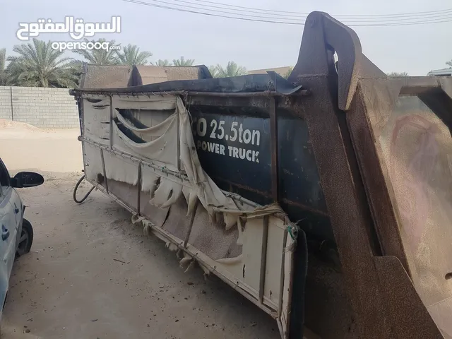 صندوق 18 ميترو للبيع