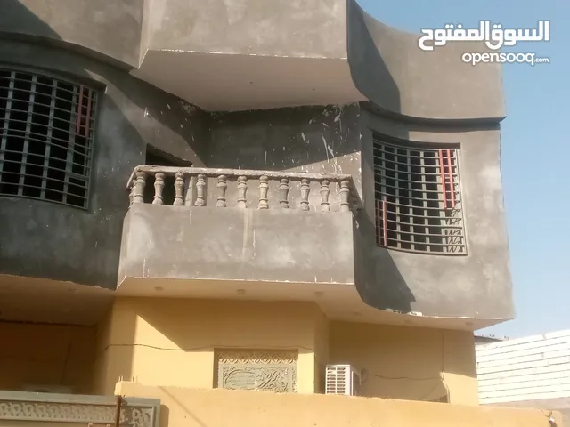 200m2 4 Bedrooms Townhouse for Sale in Basra Amitahiyah