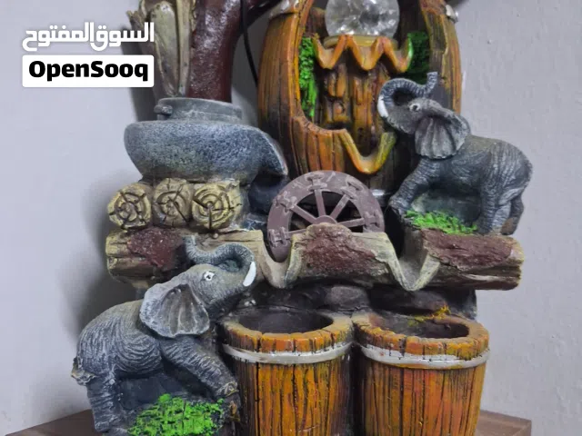 نافوره مائيه لزينة الغرف والمجلس والصاله تعطي منظر جميل للجادين التواصل واتس اب فقط