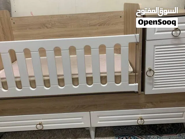سرير اطفال