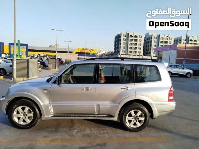 2005 Mitsubishi Pajero GLS