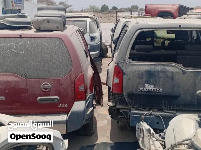 للبيع قطع غيار نيسان اكستيرا من مديل 2007 الى 2010