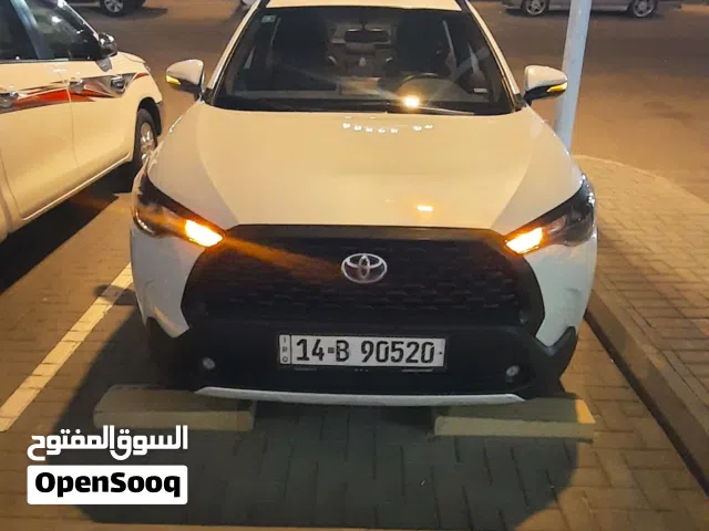 2025 تويوتا كورولا كروس Standard