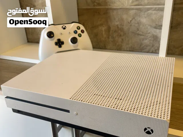 xbox one s مع يد أو يدتين بختلف السعر