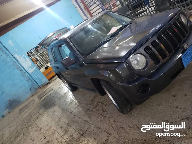جيب باتريوت امريكي 2011 عرطه