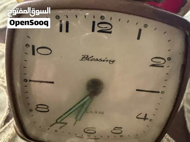 ساعة مكتب ومنبه نادرة ماركة Blessing ًالماني تعمل بكفاءة