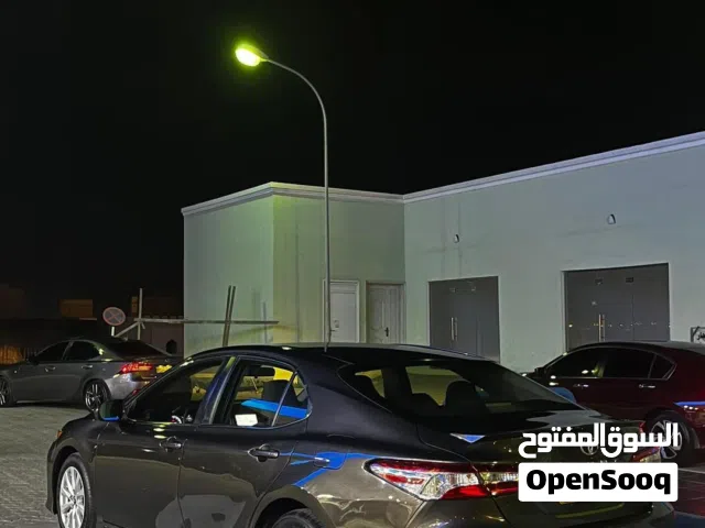 2018 تويوتا كامري LE