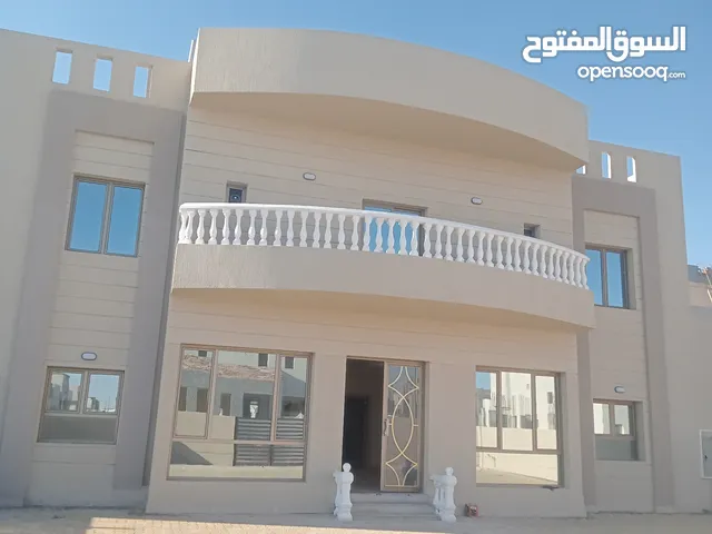 550 m2 4 Bedrooms Villa for Sale in Al Ahmadi Wafra residential