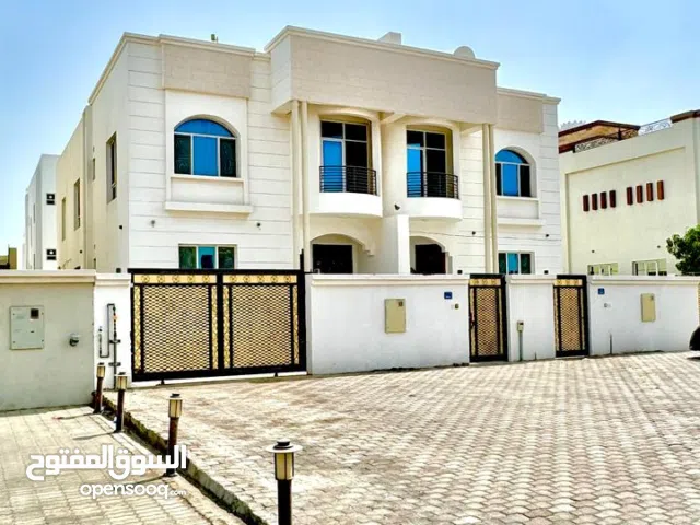 315 m2 More than 6 bedrooms Villa for Sale in Muscat Al Maabilah