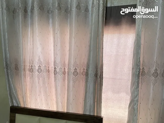 ستائر مستعمل