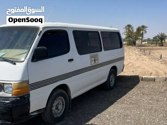 بلص تيوتا موديل 93نضيف  مكينه جير دفريشن مكيف  يحتاج تجديد