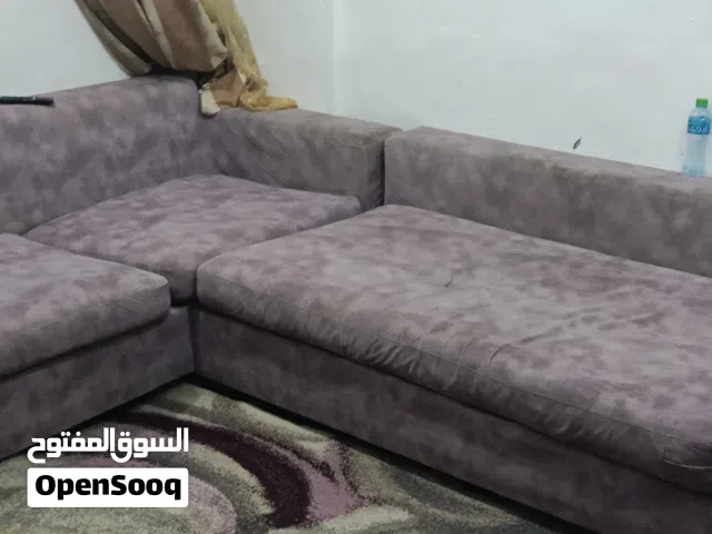 ركنة بدون مقابل المكان الجهرا بس يشيل اليوم