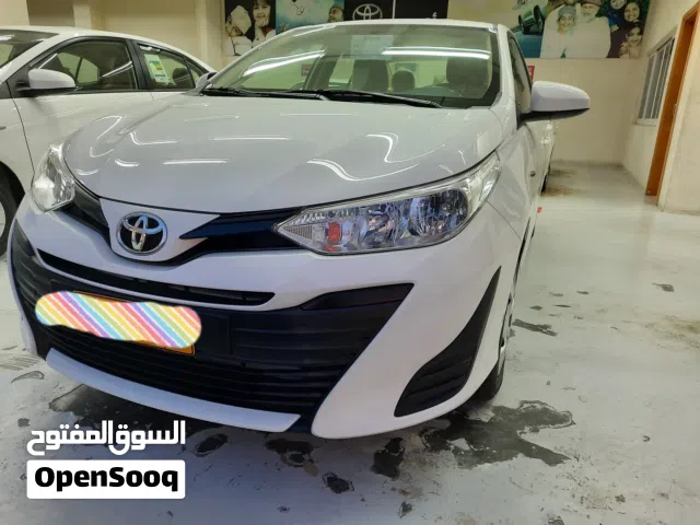 Toyota Yaris 1.5 E,  sale,  Oman car full showroom service. 2020 Registered .