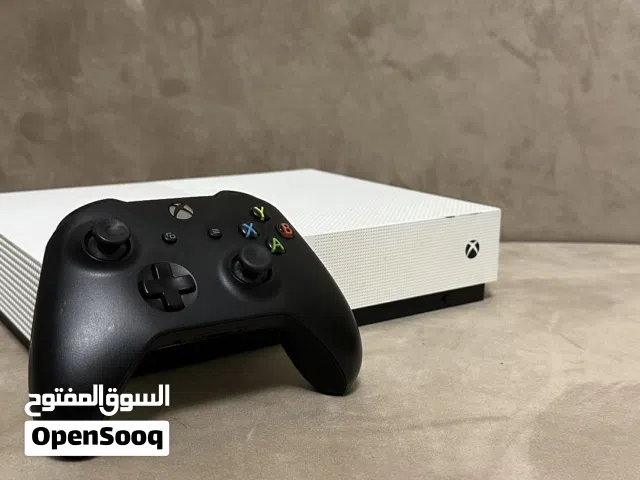 Xbox One S Xbox for sale in Al Sharqiya