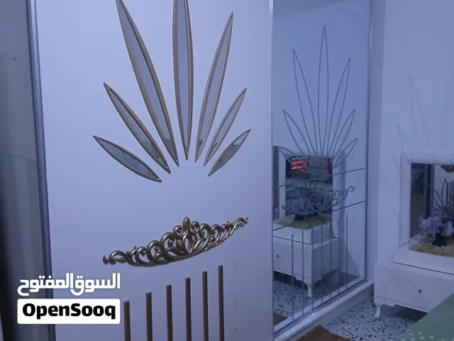 غرفة نوم للبيع 8قطع