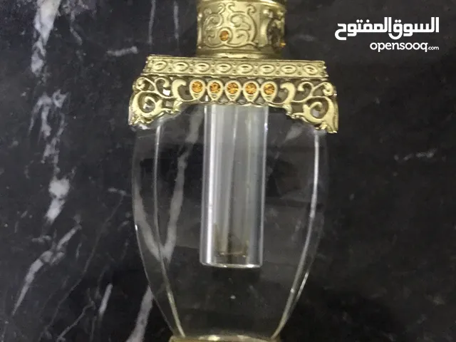 زجاجه للعطور و الزيوت