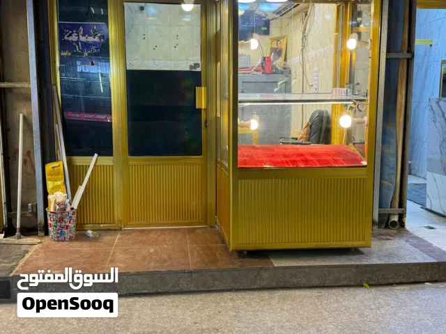 جامه خانه مع الديكور بدون ميز