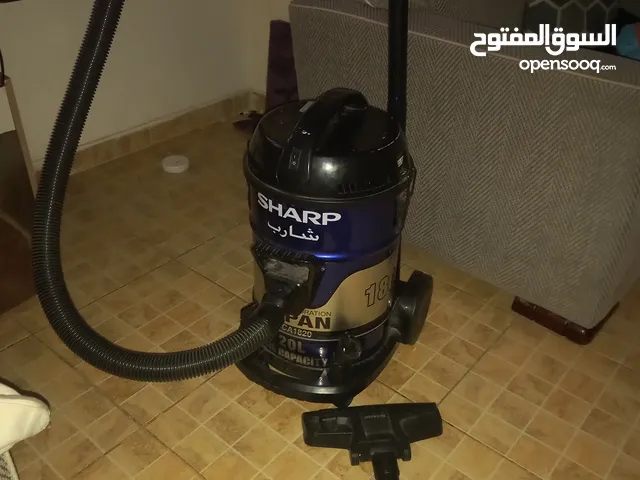 مكنسة كهربائية مستعملة للبيع لغايات السفر