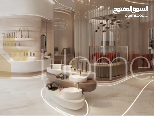 معرض تجاري في مجمع مخدوم للبيع في الدوار الخامس، مساحة البناء 169م