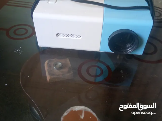 بروجكتر بديل الشاشه