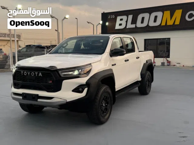 تويوتا هايلكس GR 2025 اسفار بيع وشراء في دبي وفي عروض حتا في ليبيا