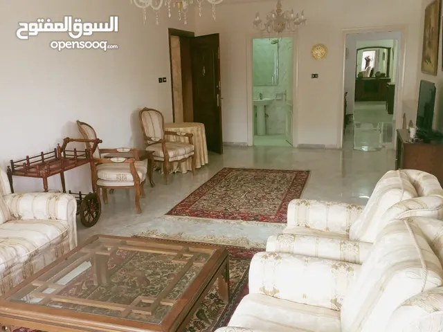 261 m2 4 Bedrooms Apartments for Sale in Amman Um Uthaiena