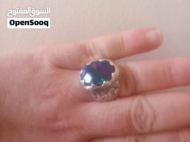 خاتم فضه صياغة يدوية نقش