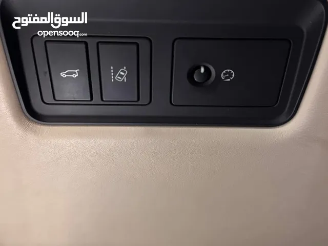 Used Land Rover Range Rover in Jenin