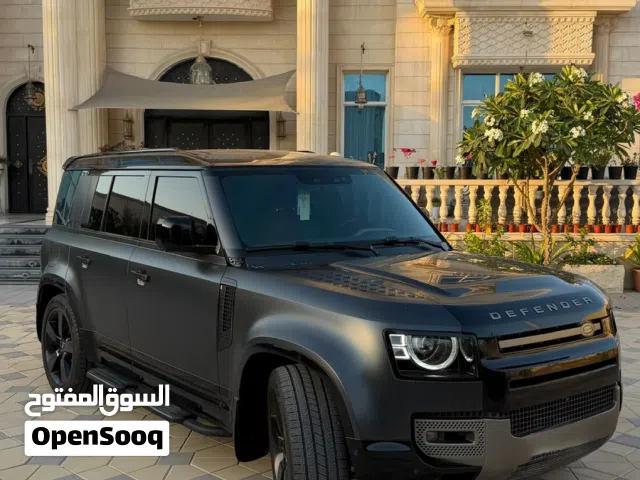 2025 Land Rover Defender 110 X-Dynamic