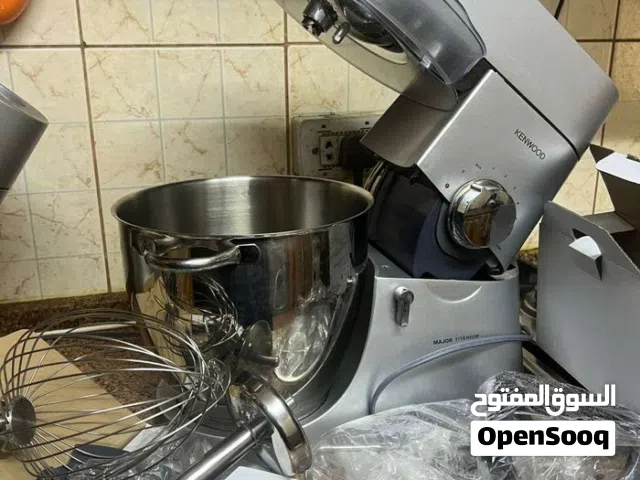عجانة كينوود KM020 تيتانيوم ميجور ستاند 220-240 فولت / 50-60 هرتز Powerful 1500W motor, 6.7L