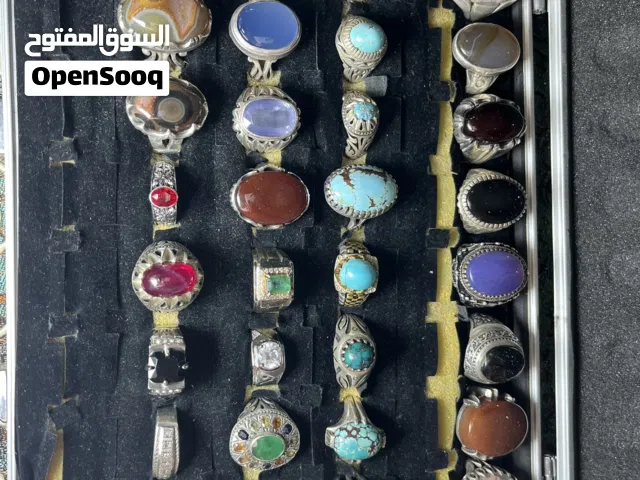 احجر كريم حجر