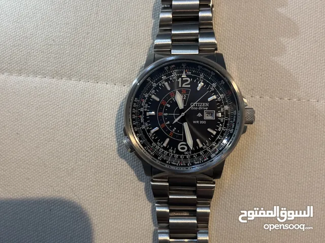 ساعات سيتيزن استعمال خفيف جدا بحاله ممتازه