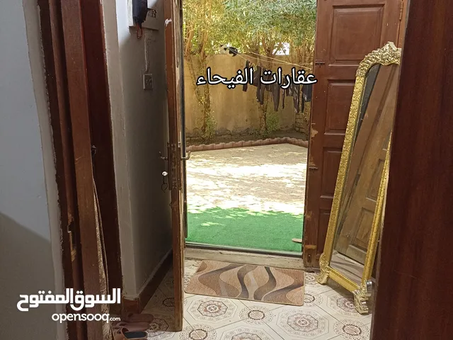 219m2 4 Bedrooms Townhouse for Sale in Basra Saie