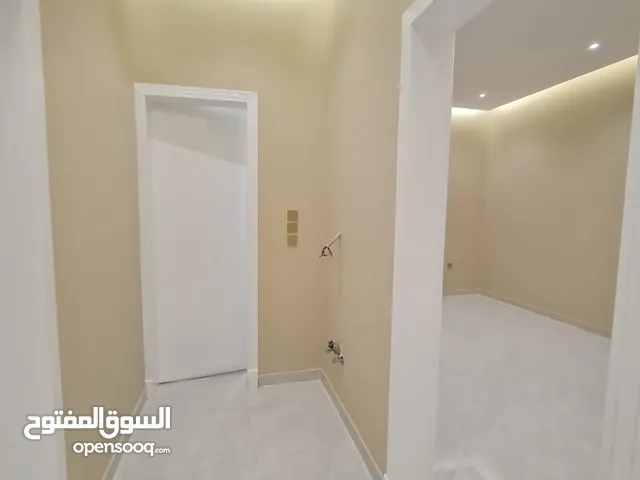 250 m2 3 Bedrooms Apartments for Rent in Khamis Mushait Ar Rasras
