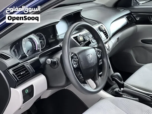 2017 هوندا اكورد EX