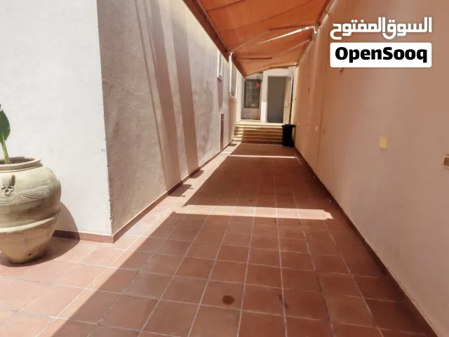 500 m2 More than 6 bedrooms Villa for Rent in Tripoli Hai Alandalus