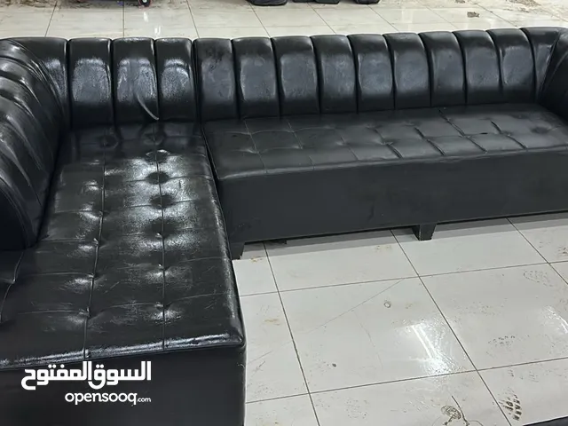 Couch excellent condition available now