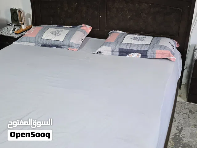 غرفة نوم كاملة ب 30 دينار مع ستارة وسجادة والمرتبة Complete Bedroom for 30 KD + Carpet + curtai