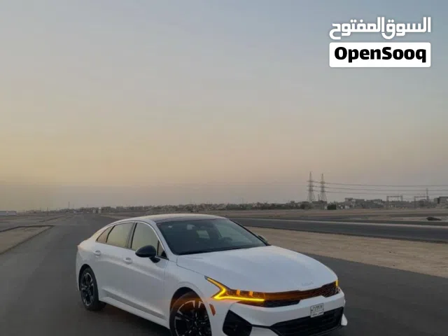 k5 فول مواصفات حادثها غرق فقط وكلشي شغال بيها السعر182ورقه