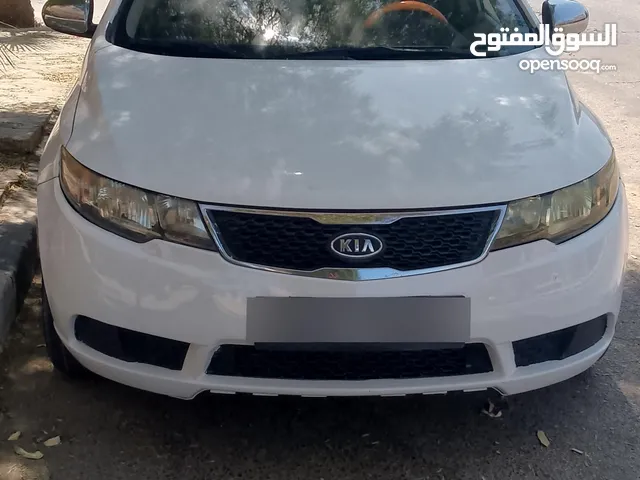 Used Kia Cerato in Mafraq